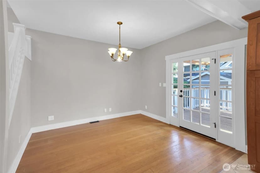 Property photo for 7316 Jones Avenue Nw, Seattle photo 9