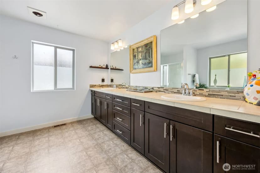 Property photo for 1444 Van Sickle Avenue, Buckley photo 15