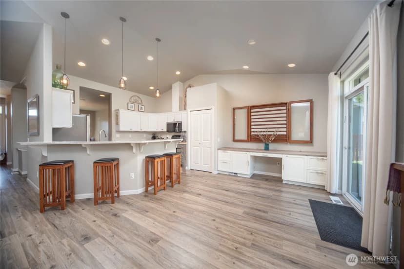 Property photo for 1701 E Canterbury Drive, Ellensburg photo 10