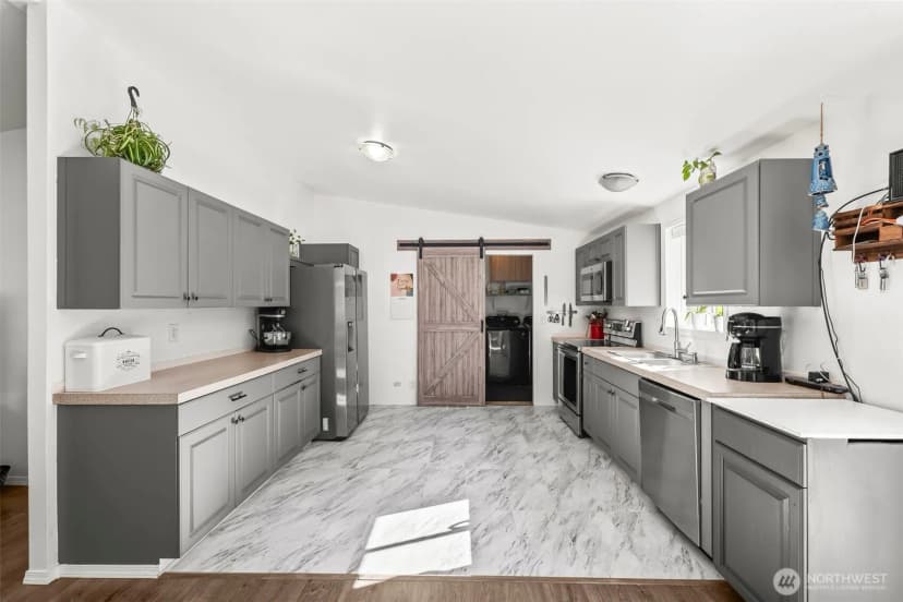 Property photo for 1510 Key Peninsula Highway Sw, Lakebay photo 12