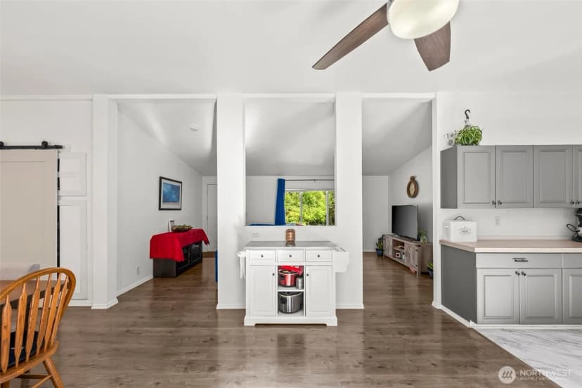 Property photo for 1510 Key Peninsula Highway Sw, Lakebay photo 14