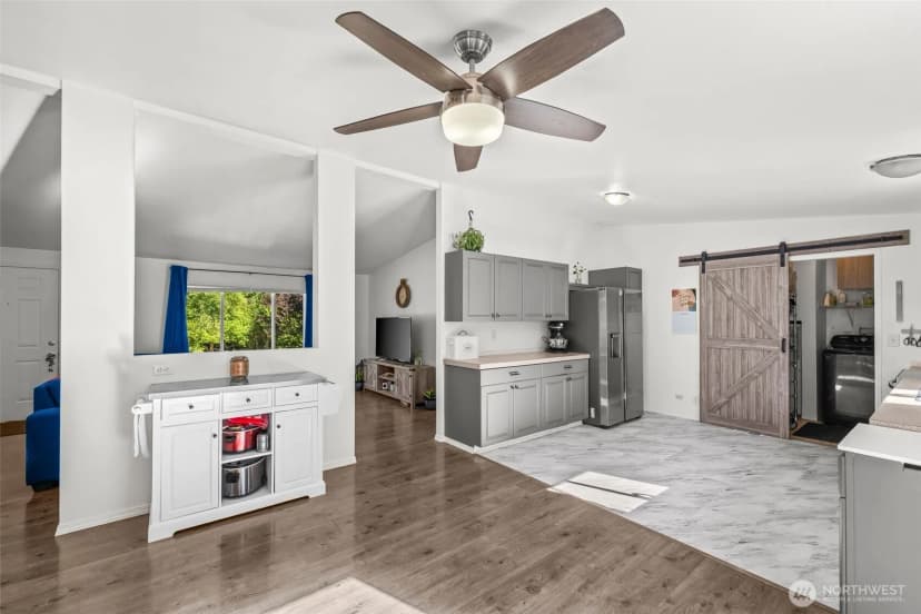 Property photo for 1510 Key Peninsula Highway Sw, Lakebay photo 8