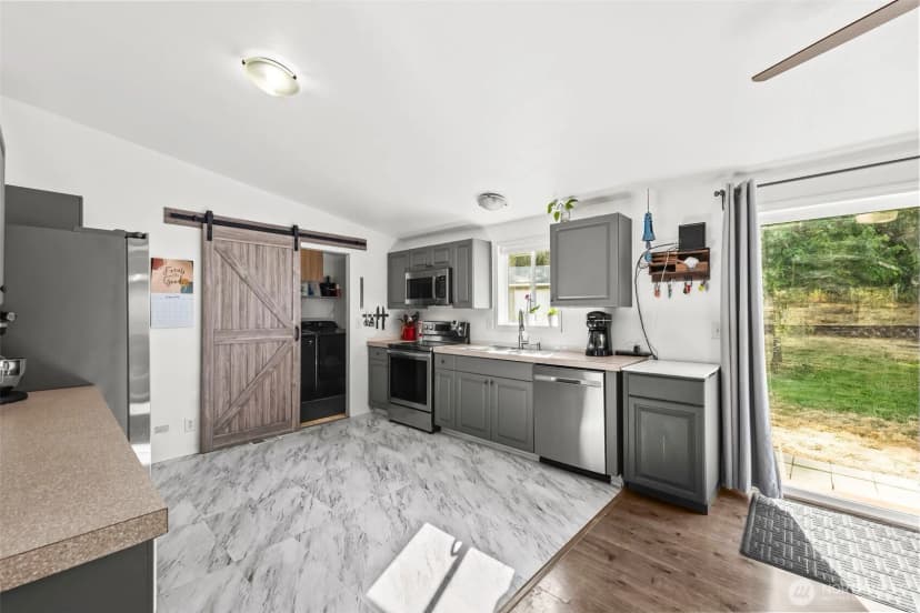 Property photo for 1510 Key Peninsula Highway Sw, Lakebay photo 9