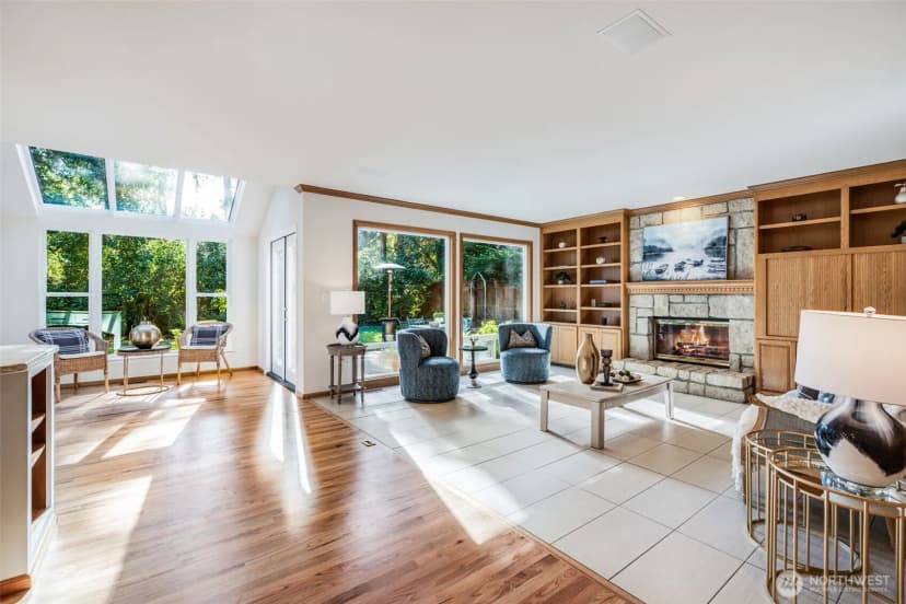 Property photo for 21427 Se 33rd Place, Sammamish photo 8