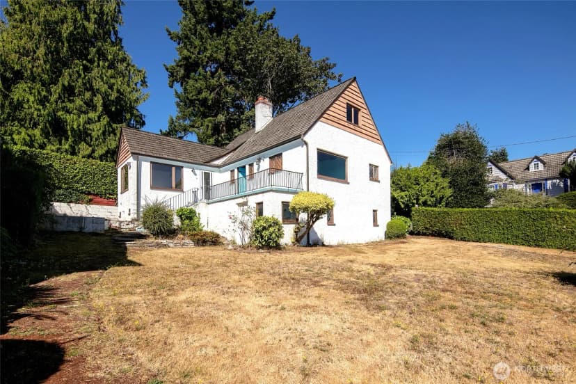 Property photo for 10523 Exeter Avenue Ne, Seattle photo 30