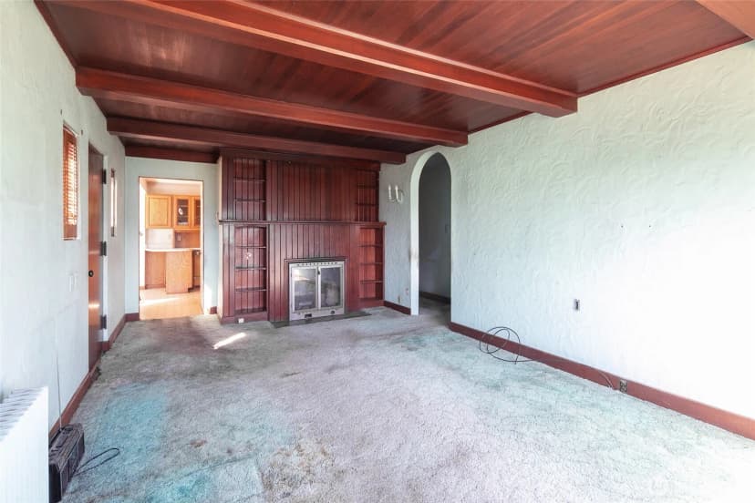 Property photo for 10523 Exeter Avenue Ne, Seattle photo 23