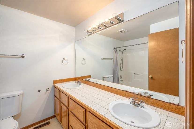 Property photo for 1232 Lakeview Street, Bellingham photo 15