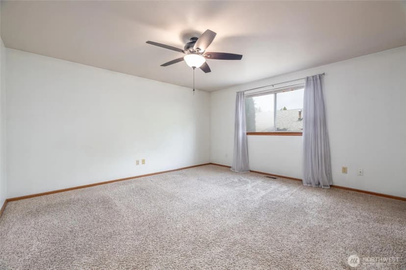 Property photo for 1232 Lakeview Street, Bellingham photo 12