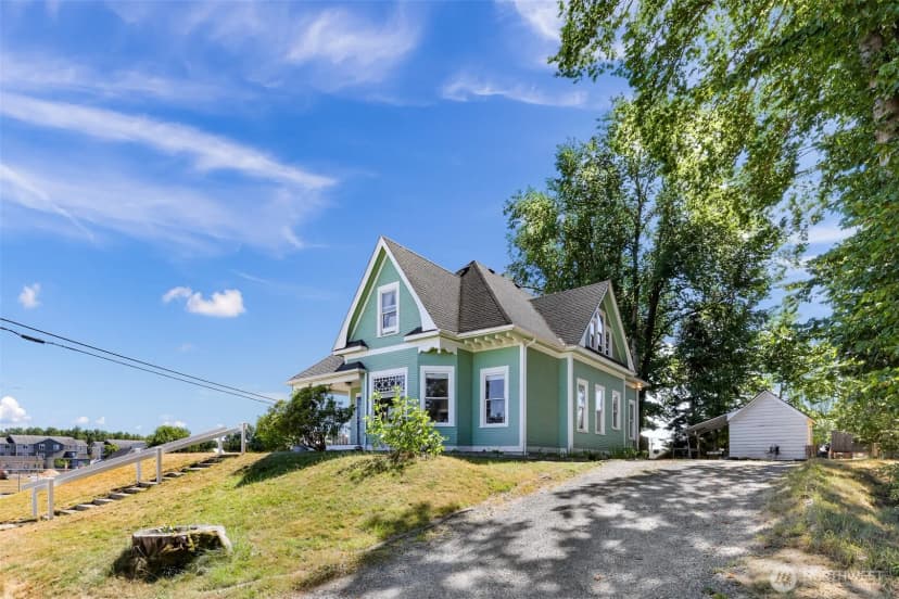 Property photo for 2029 Maple Street, Ferndale