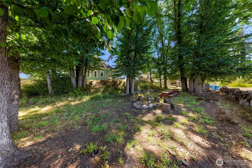 Property photo for 2029 Maple Street, Ferndale photo 31
