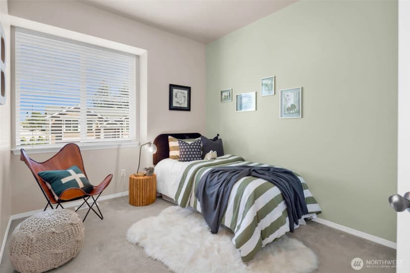 Property photo for 18151 5th Avenue S, Seattle photo 11