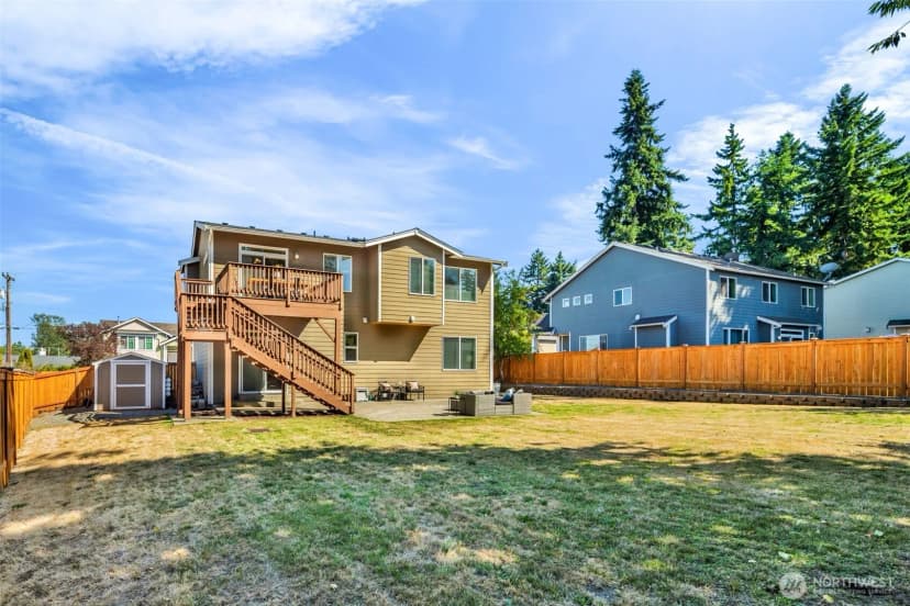 Property photo for 18151 5th Avenue S, Seattle photo 24