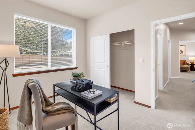 Property photo for 18151 5th Avenue S, Seattle photo 18