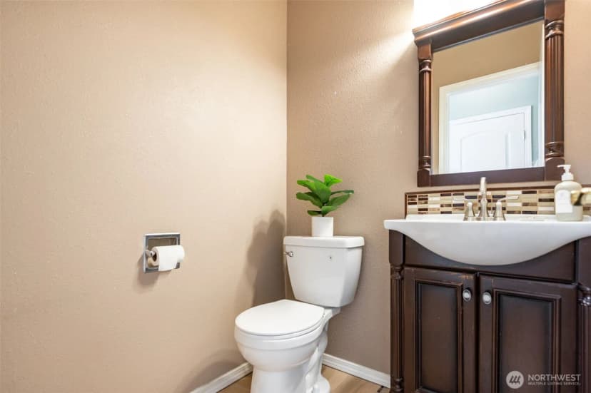 Property photo for 9305 172nd Street E, Puyallup photo 22