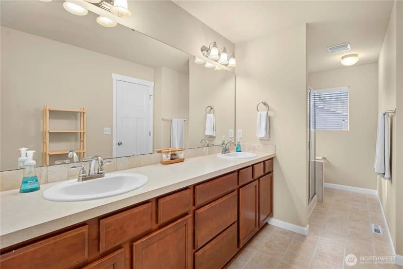 Property photo for 3948 Campus Willows Loop Ne, Lacey photo 21