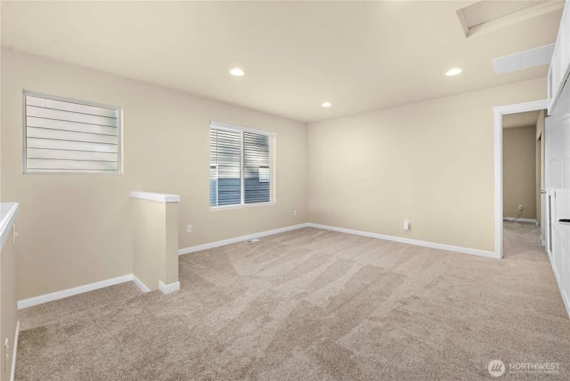 Property photo for 3948 Campus Willows Loop Ne, Lacey photo 14