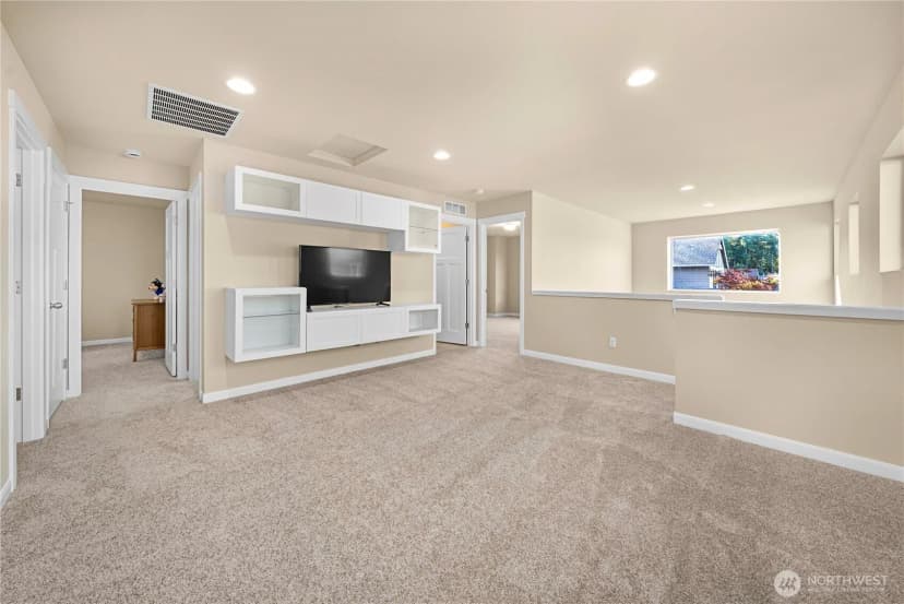 Property photo for 3948 Campus Willows Loop Ne, Lacey photo 15