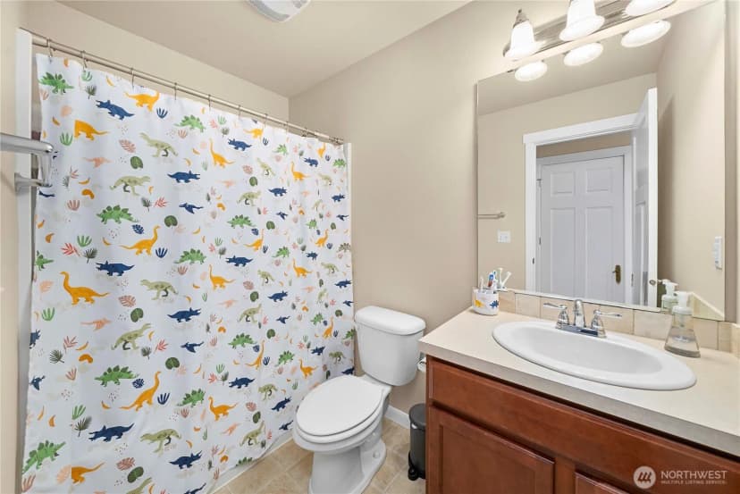 Property photo for 3948 Campus Willows Loop Ne, Lacey photo 24