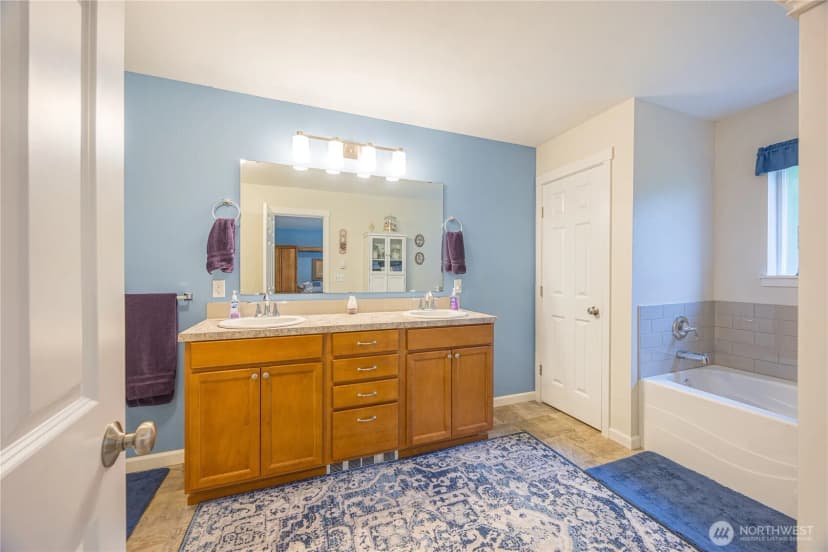 Property photo for 166 Nelson Creek Lane, Port Angeles photo 16