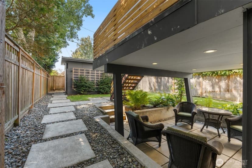 Property photo for 1711 44th Avenue Sw, Seattle photo 26