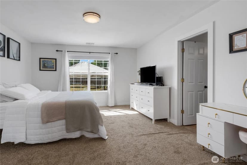 Property photo for 1207 Boatman Avenue Nw, Orting photo 12