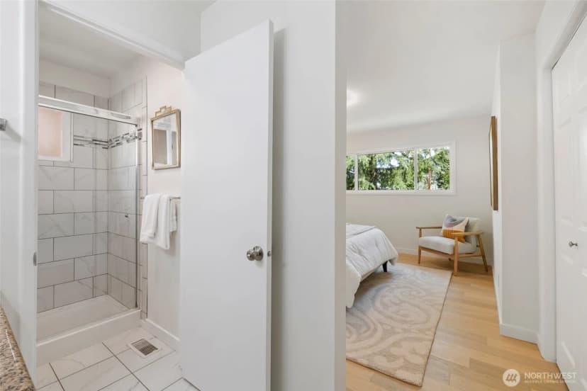 Property photo for 432 128th Avenue, Bellevue photo 14