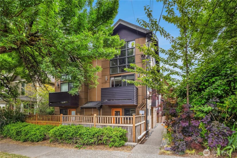 Property photo for 537 A Martin Luther King Jr Way S, Seattle photo 26