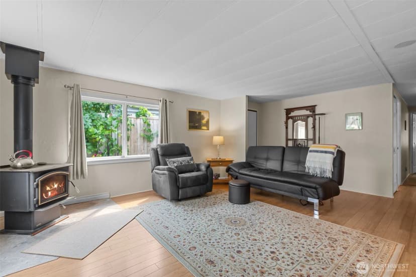 Property photo for 14408 93rd Avenue Nw, Gig Harbor photo 3
