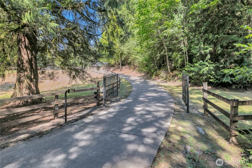 Property photo for 28808 Se Mud Mountain Road, Enumclaw photo 3