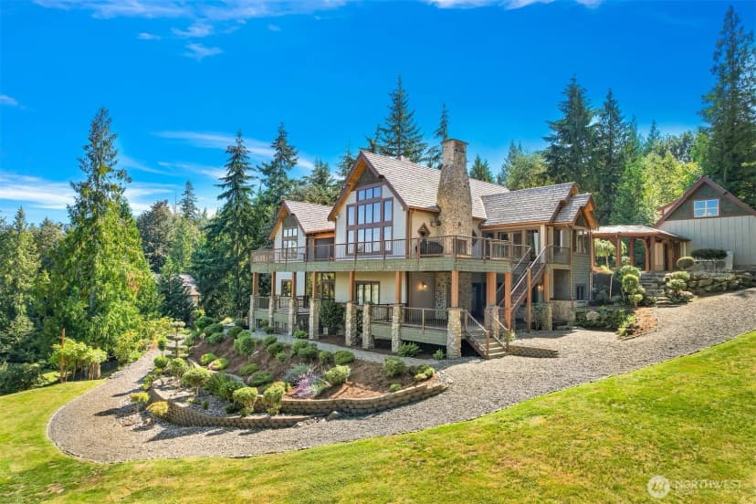Property photo for 991 Lakeview Street, Bellingham