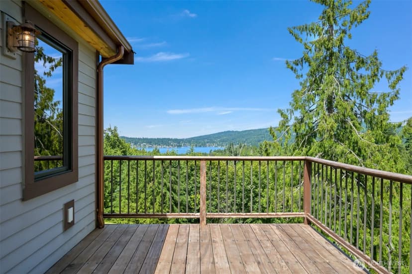 Property photo for 991 Lakeview Street, Bellingham photo 26