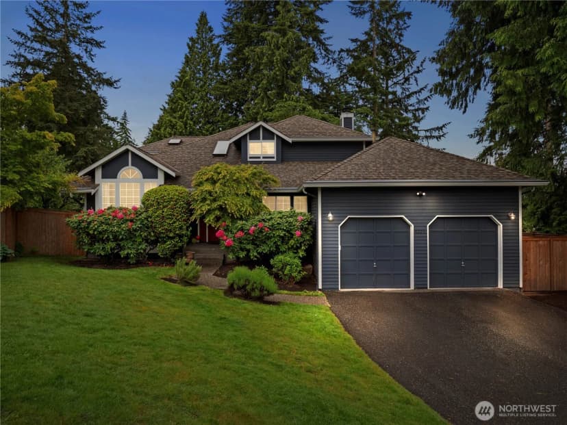 Property photo for 8221 122nd Avenue Ne, Kirkland photo 36