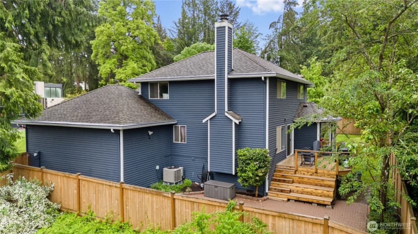 Property photo for 8221 122nd Avenue Ne, Kirkland photo 28