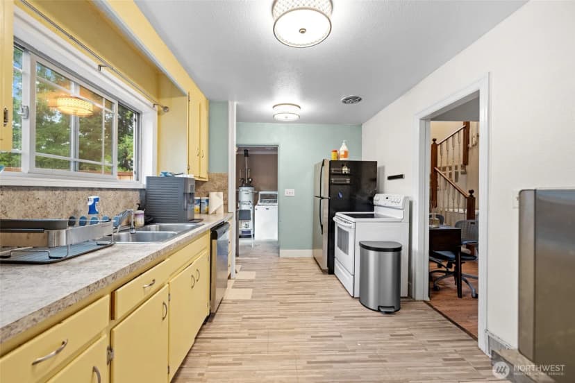 Property photo for 811 N 18th Street, Mount Vernon photo 17