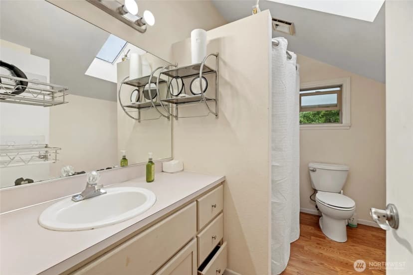Property photo for 811 N 18th Street, Mount Vernon photo 23