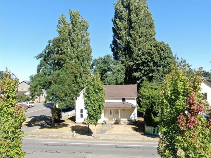 Property photo for 5802 2nd Avenue, Ferndale photo 38