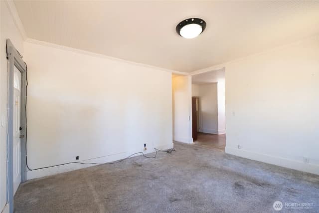 Property photo for 5802 2nd Avenue, Ferndale photo 4