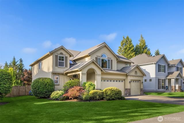 Property photo for 2771 Ne Noll Valley Loop, Poulsbo