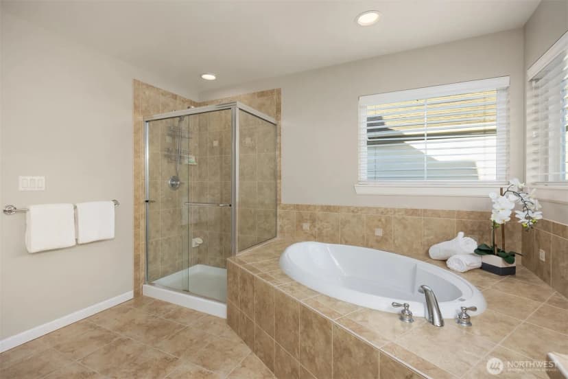 Property photo for 2771 Ne Noll Valley Loop, Poulsbo photo 24