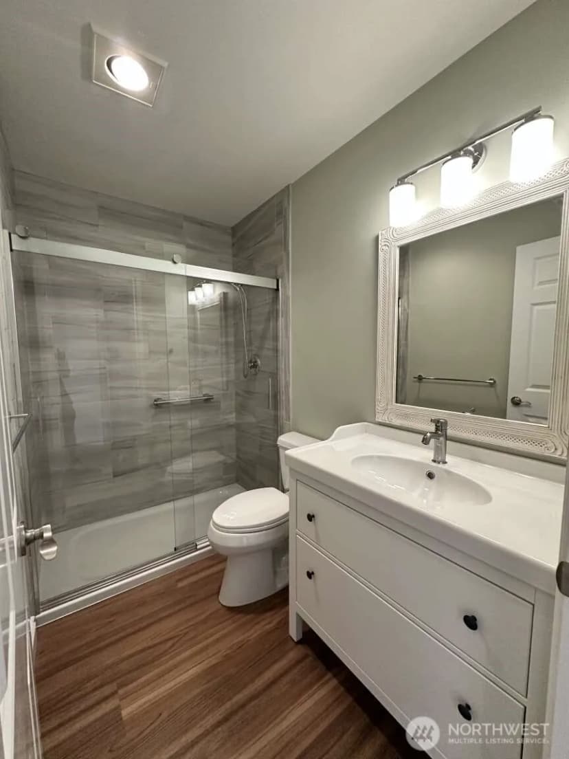 Property photo for 2108 S 15th Street, Mount Vernon photo 17