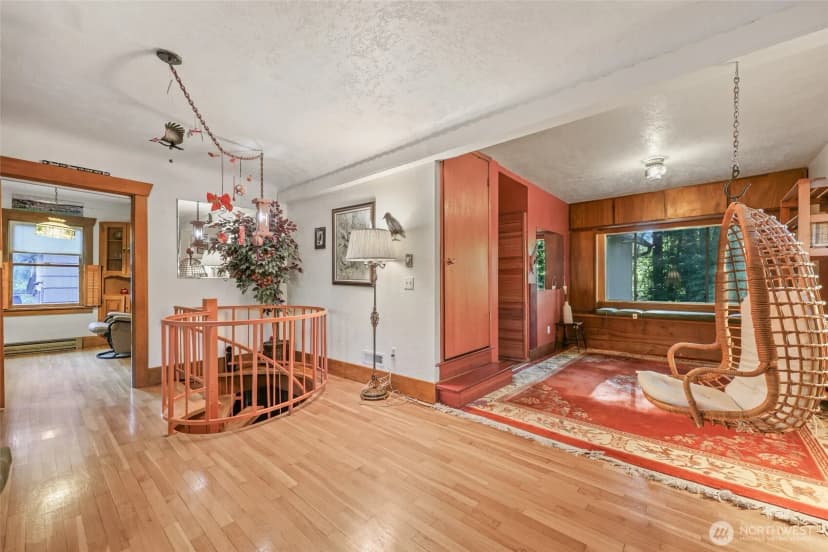 Property photo for 2501 Otis Street Se, Olympia photo 8