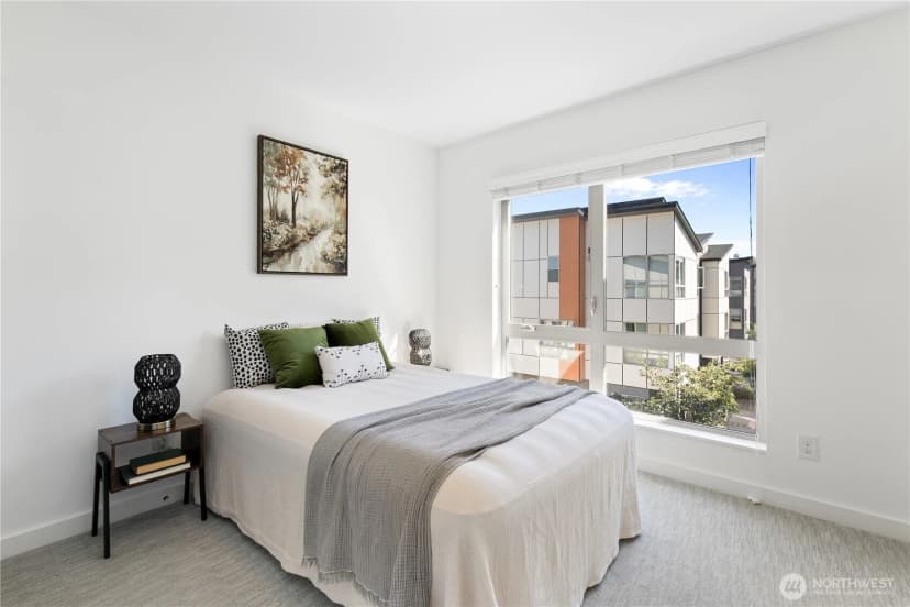 Property photo for 4725 35th Avenue S, Seattle photo 17