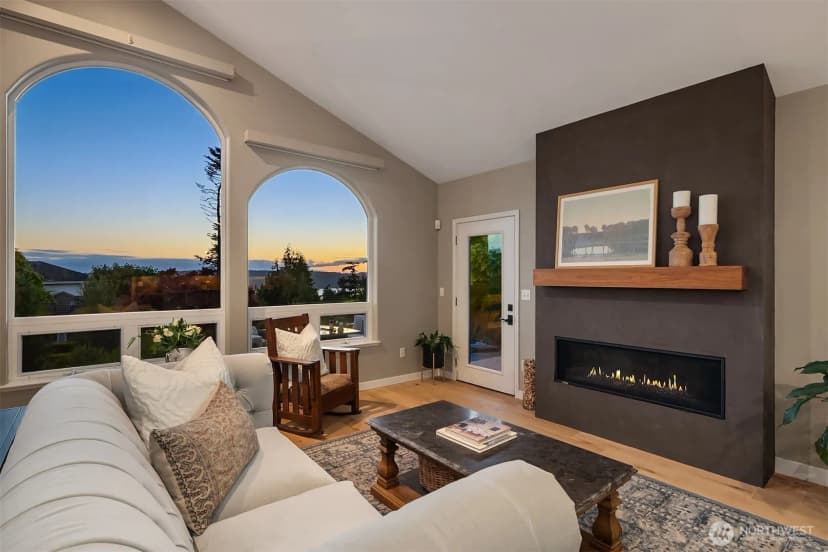 Property photo for 1602 Washington Avenue, Mukilteo photo 6