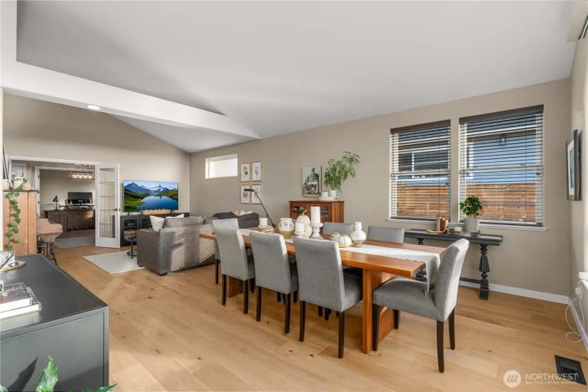 Property photo for 1602 Washington Avenue, Mukilteo photo 9