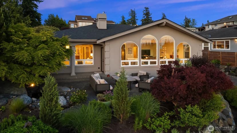 Property photo for 1602 Washington Avenue, Mukilteo photo 36