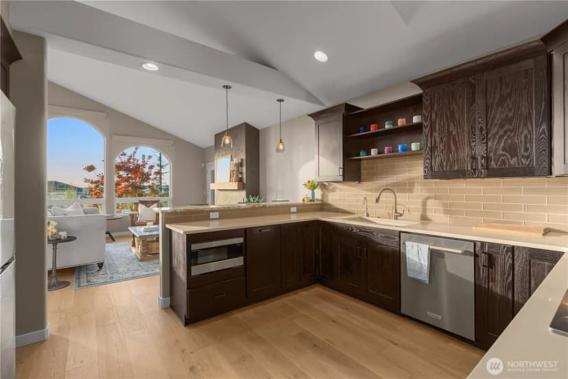 Property photo for 1602 Washington Avenue, Mukilteo photo 14