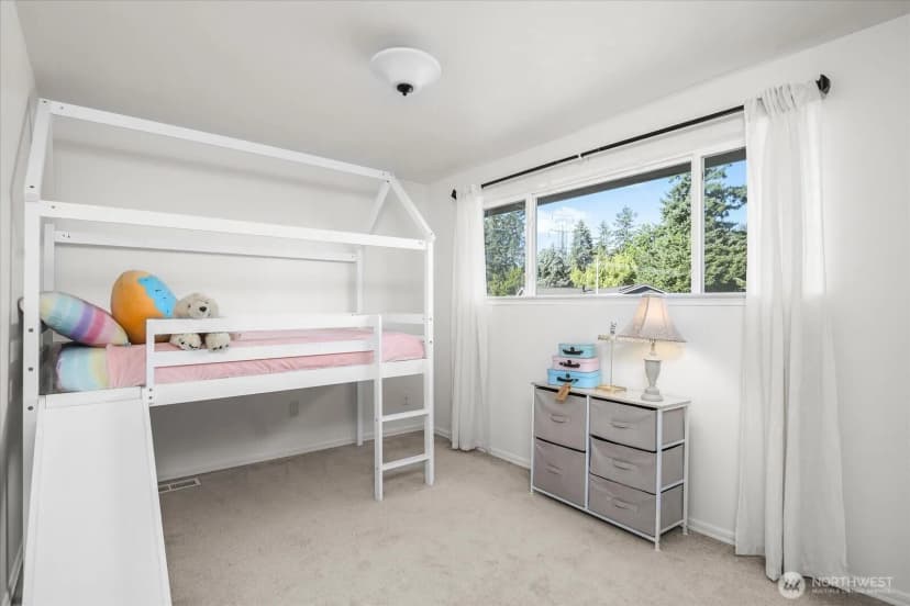 Property photo for 12221 Ne 140th Street, Kirkland photo 20