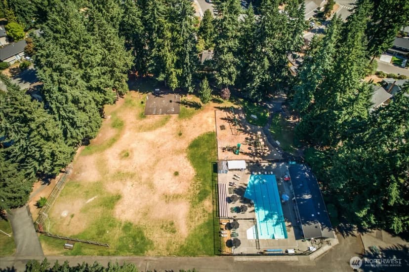 Property photo for 12221 Ne 140th Street, Kirkland photo 32