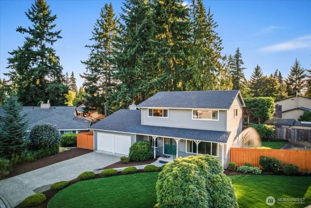 Property photo for 12221 Ne 140th Street, Kirkland photo 2
