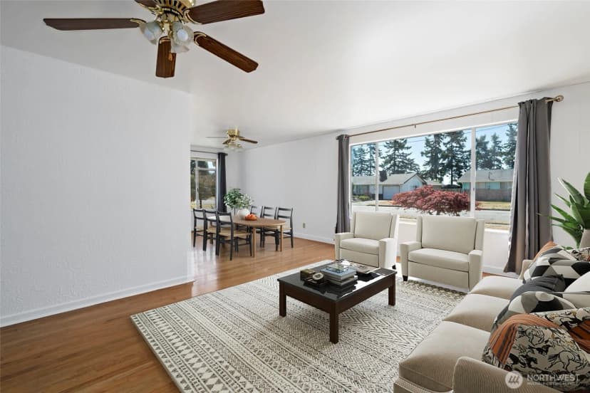 Property photo for 88 Sw 8th Avenue, Oak Harbor photo 6